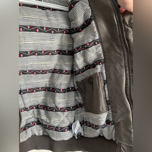 TNA grey warm jacket - Picture 2 of 4